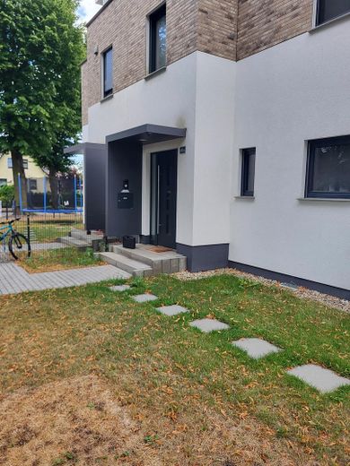 Citylage Falkensee - Doppelhaushälfte mit Dachterrasse für Selbstnutzer oder Anleger – फोटो 15