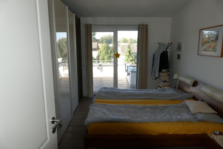 PROVISIONSFREI! Exklusives 4-Zimmer Penthouse in ruhiger Lage in Rosenheim Süd – Schlafzimmer