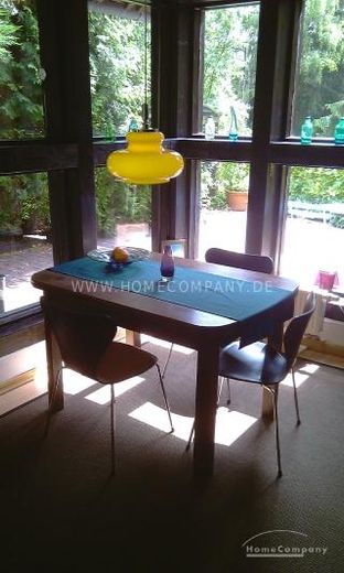 3 Zi.Whg., möbliert, mit Terrasse. Gute, ruhige Lage – aa0f6a02e3ed6a0264a680e9f2d02e5f564bb5f1.jpg