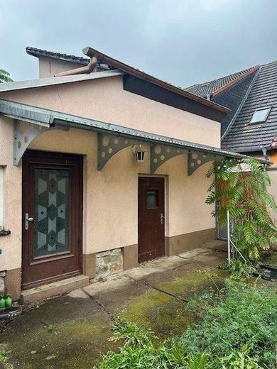 Erholung am Elberadweg? Landhaus in Walternienburg – Massivhaus: Keller & Werkstatt