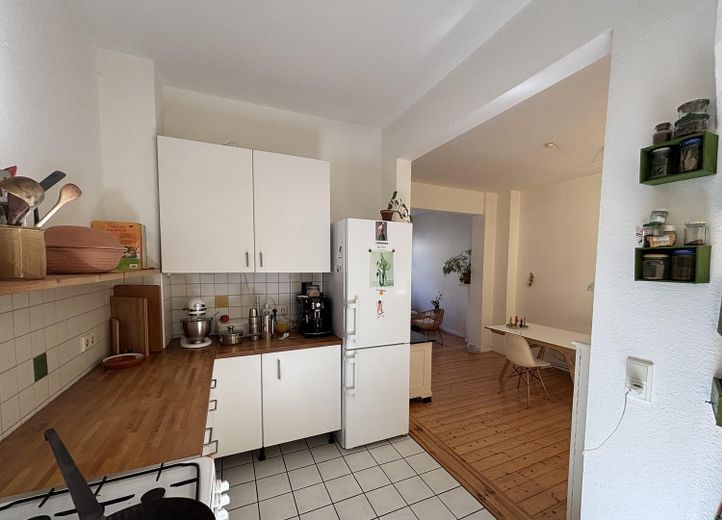 Mid-terrace house, side street in Fesenfeld, very good state of renovation, approx. 102.4 m², approx. €4,297/m² – Photo 9