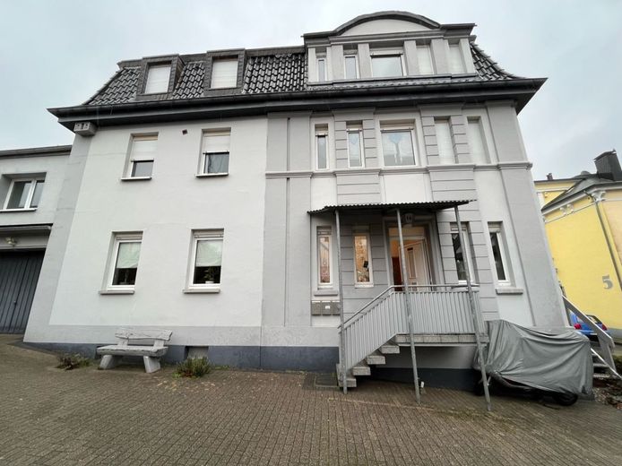 Haus Außenansicht 2
