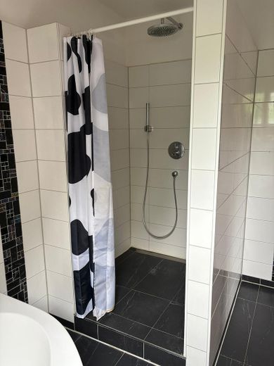 Haus 2/Badezimmer
