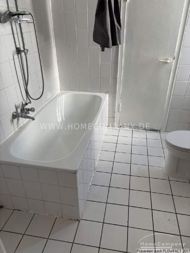 Top 3. Zi.-Wohnung in zentraler Lage – b06235ff8b348bfefca8d4847ca3e46b5f7f4271.jpg