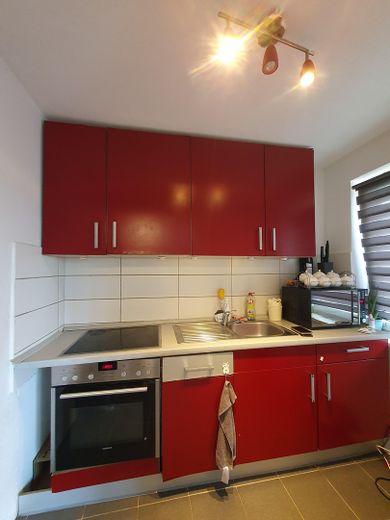 Beautiful 3-room apartment with balcony, KW11 – Küche