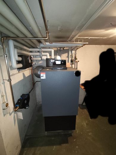 Casa a schiera centrale con 4 locali e garage – Keller Heizungsraum