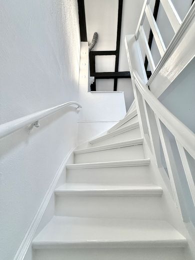 Modernized 5-room mid-terrace house in Bremen-Hastedt with garden, terrace & 2 bathrooms – Photo 21