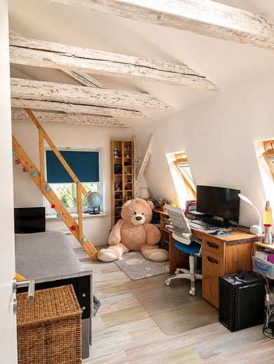 Gemütliches Eigenheim in wunderschöner Lage – provisionsfrei – Kinderzimmer