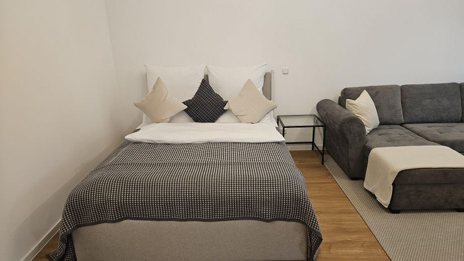 Wohnjuwel in der Altstadt – modernisiertes, loftartiges Apartment (43m²)vollmöbliert +PKW-Stellplatz – Фотографія 6