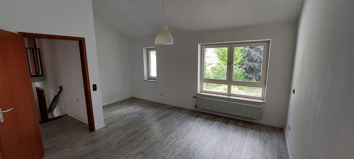 Familienfreundliches Reiheneckhaus mit großem Garten und viel Platz – ruhige Lage in Tornesch – Schlafzimmer 1