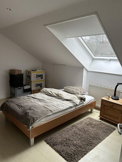 Schlafzimmer DG