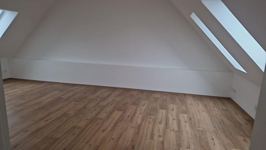 Neuburg şehir merkezinde çatı katında ofis veya muayenehane alanları – Fotoğraf 7