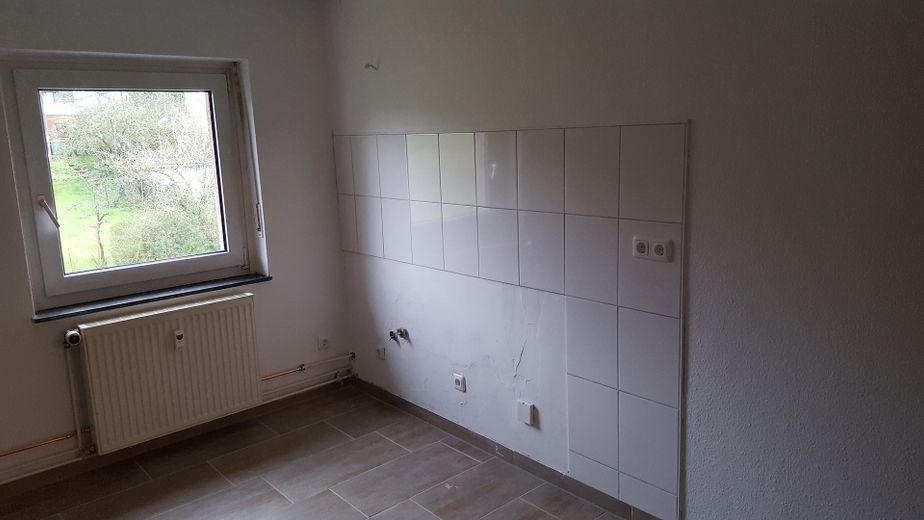 Sehr schöne renovierte Dachgeschoss-Wohnung 1,5 ZKB – Foto 7
