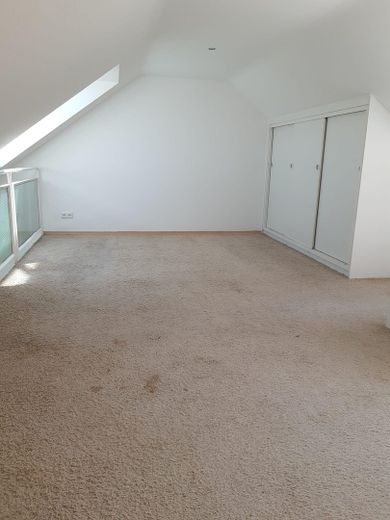 Stilvolle Maisonette mit Flair – direkt am Schloss Broich – obere Ebene