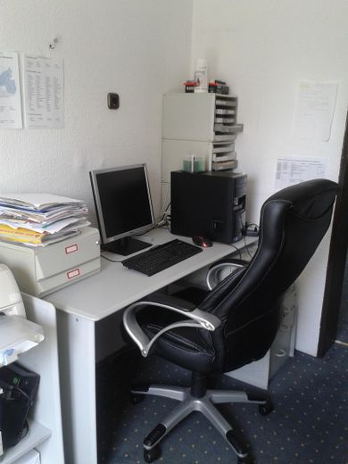***Traumhaftes Haus mit Whirlpool zwischen Köln und Bonn – Wohnen – komplettes Büro 