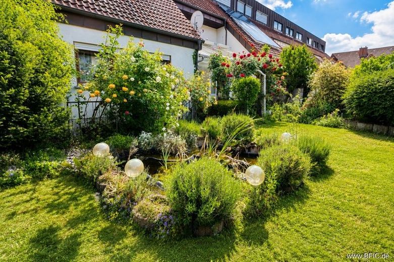 zu Fuß in die Altstadt - gepflegtes ruhiges Familien-Reihenendhaus in Frankenthal – FT Titelbild