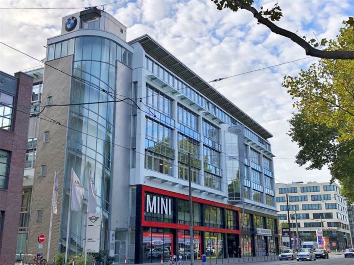 KLE!N - Provisionsfrei - Modernisierte, gekühlte Bürofläche im Ostend – Foto 1