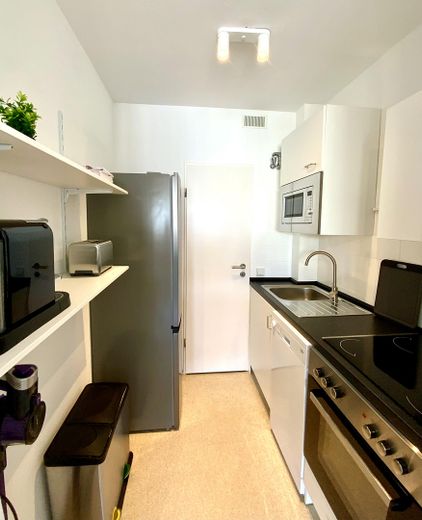 1-Zimmer Studiowohnung AC-Süd - direkt an der FH! Komplett ausgestattet! – Foto 4