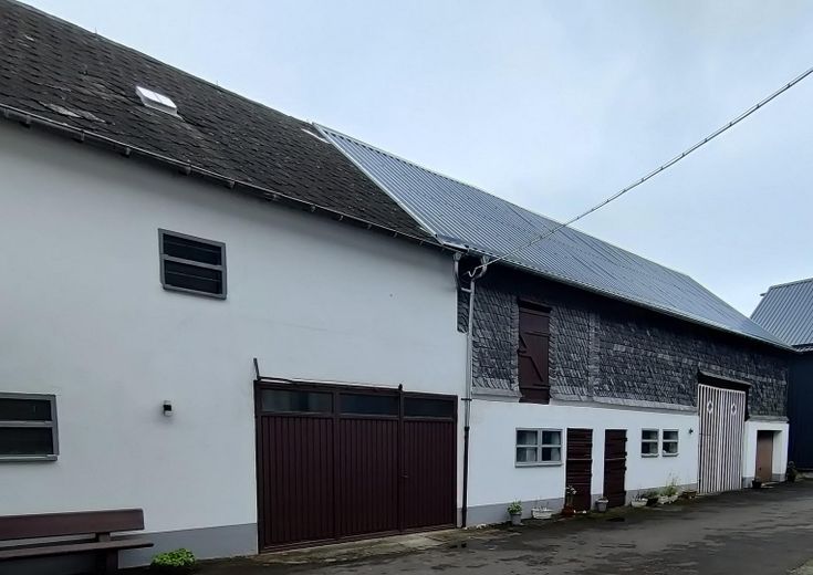 Ehemaliger Bauernhof - 2 Wohnhäuser u. Wirtschaftsgebäude auf großem Grundstück – Wirtschaftsgebäude B2