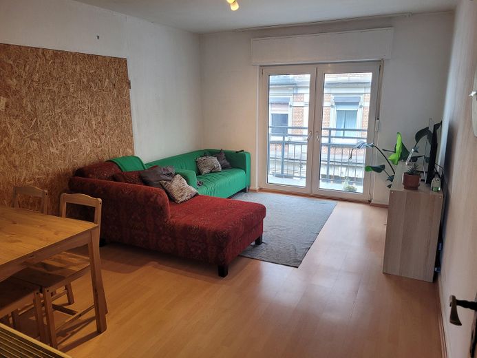 Großzügige, helle 3-Zimmerwohnung in Südstadt – Zimmer 1