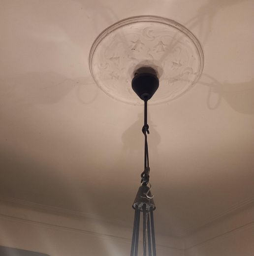 Stuckrosette im Esszimmer