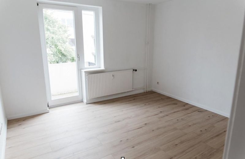 3 Zimmer in Hannover-Mittelfeld – Zimmer2