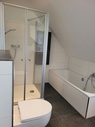 Hochwertig modernisierte Doppelhaushälfte mit Garage provisionsfrei zum 01.03.2027 – Foto 12