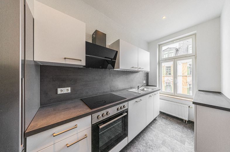 Stilvoll saniert: 2-Zimmer-Wohnung in Leipzig-Altlindenau – Küche