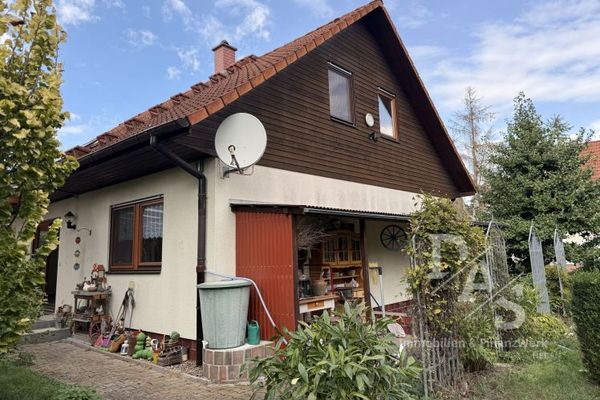 Großzügiges Grundstück trifft Einfamilienhaus – viel Platz für die ganze Familie in Warmsdorf