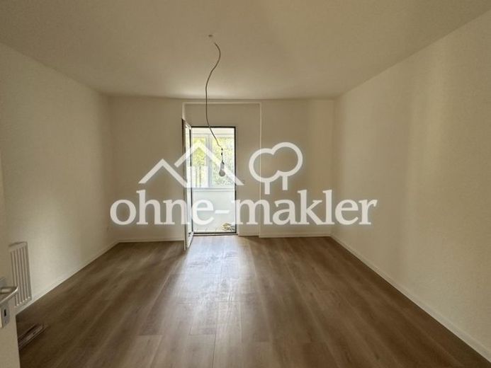 Frisch renovierte 4-Zimmer Wohnung in Essen-Frohnhausen – Foto 1