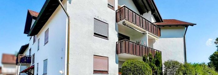 Spacious living in Vöhringen: 4-room apartment with a lovely balcony