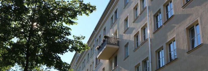 +++ Für Kapitalanleger +++ vermietete 2 Zimmer Wohnung mit Balkon sowie Stellplatz +++