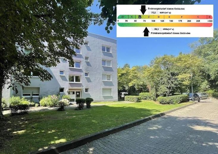 Renoviert und gut vermietet - ideale Kapitalanlage – Hauseingang