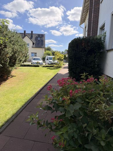 Kapsamlı tadilat sonrası ilk kullanım! 3 odalı hayalinizdeki daire 15.09. tarihinden itibaren boş (Detmold) – Fotoğraf 9