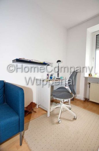 Verfügbar vom 10.08.2026 – 20.06.2027! Wohnung mit 2 Schlafzimmern und DSL-Zugang in ruhiger Lage – 2658d212683425fa5091fe72f8b784d21fab0608.jpg