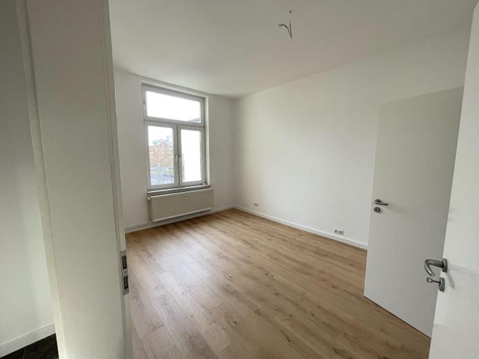 Familientraum: 103 m² mit Garten & Carport – Zimmer S2