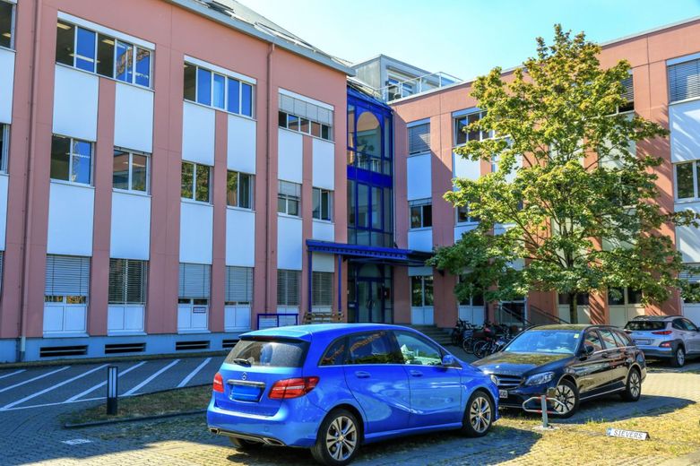 ATIK: Helle, moderne Bürofläche - provisionsfrei – Außenansicht