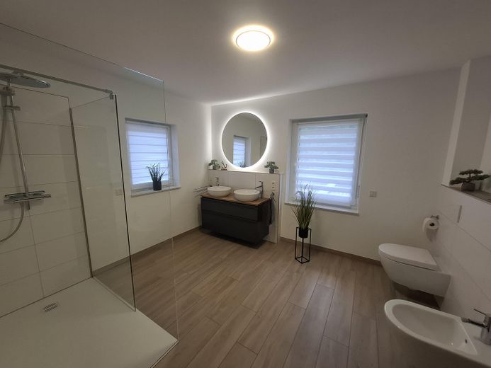 -Reserviert- Neuwertiges Modernes Einfamilienhaus KFW 55 -Provisionsfrei- – Foto 14