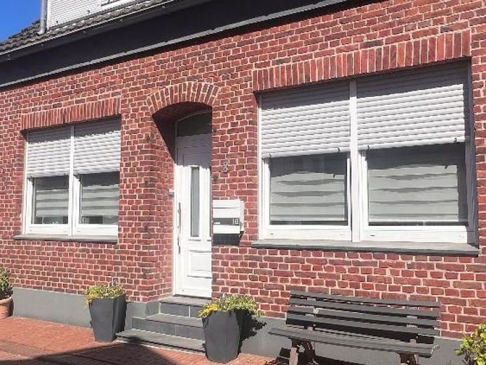 UEDEM - Wohnhaus im Zentrum – Foto 1