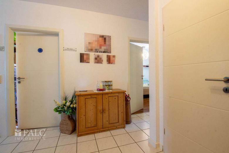 Zentrale Oase – Flur
