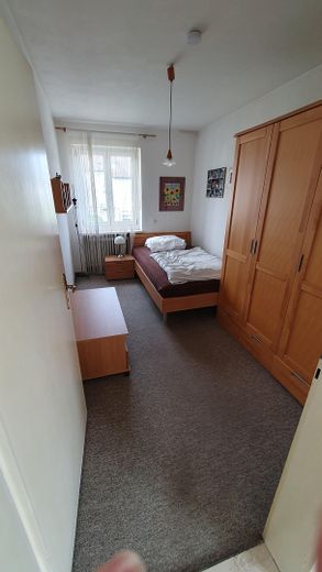 Casa unifamiliare dalla distribuzione perfetta, molto luminosa, con ampio giardino – Schlafzimmer 3