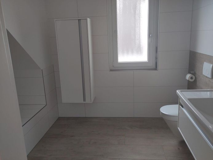 Badezimmer 1