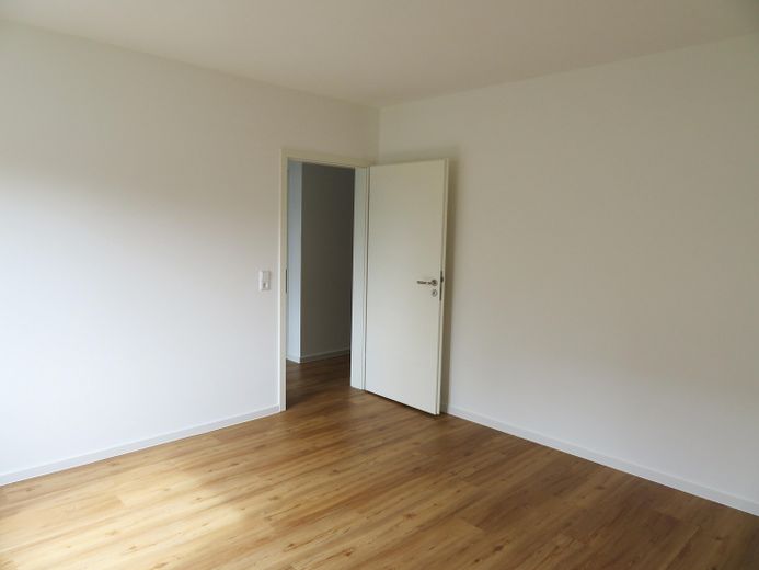 *Erstbezug nach Sanierung* 4 ZKB-Whg. 104 m² mit Terrasse & optionaler EBK – Eltern-Schlafzimmer 3