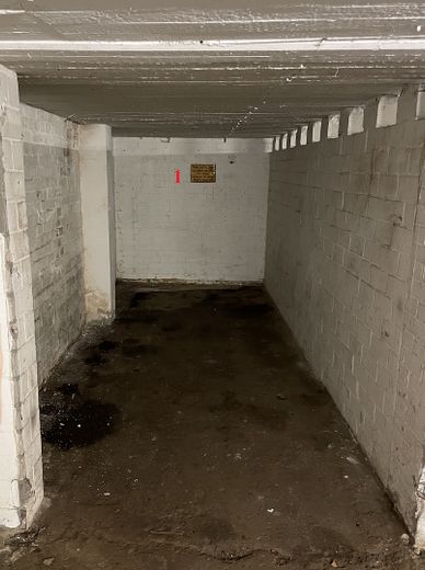 Tiefgaragenstellplätze nahe der S-Bahn Barmbek zu vermieten – Stellplatz 1 (Beispiel)