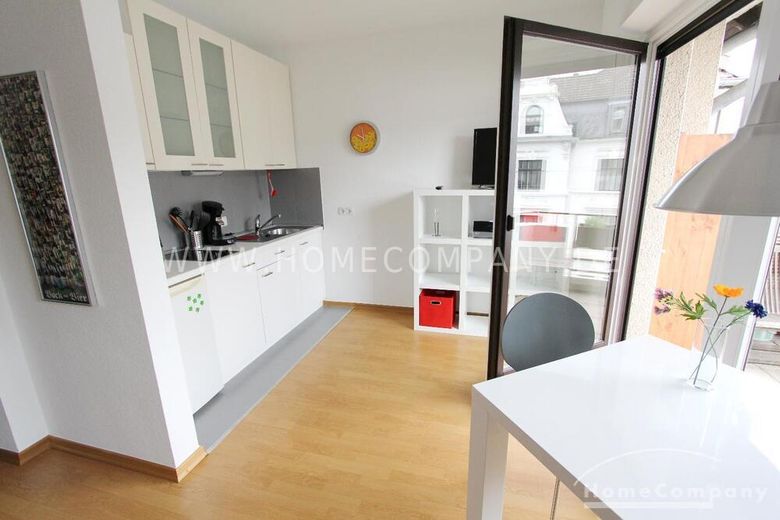 Modernes Appartement in der Bonner-Südstadt mit Balkon! – 79a0bffd0abfdc704ee5a3c942505e8d6e37ea1d.jpg