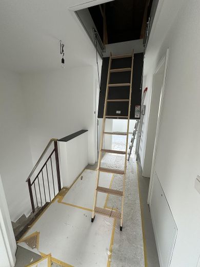 DG Zugang zu Dachboden