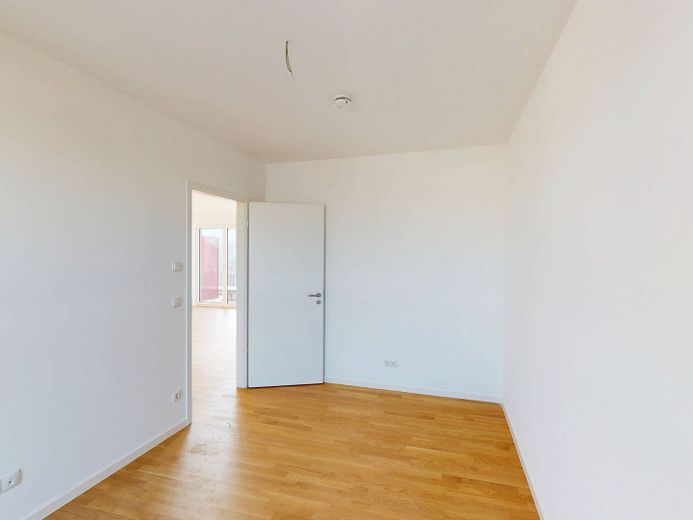 Splendido appartamento di 3 locali con cucina a vista nel nuovo quartiere residenziale "Ferdinands Garden" – Ansicht II: Schlafzimmer II