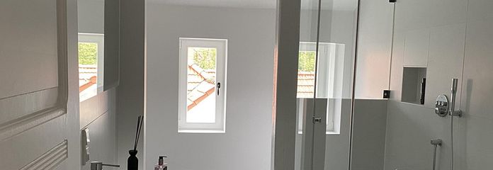 Repräsentative Maisonette in klassischer Stadtvilla PROVISIONSFREI! Weitere Wohnungen vorh. – Badezimmer
