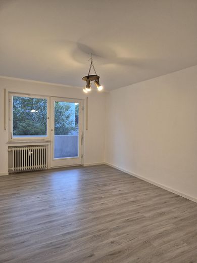 JETZT MIETEN!  1-ZIMMER-WOHNUNG  ·  GERNSBACH-KERNSTADT – Foto 1
