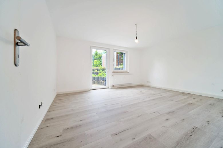 Appartamento maisonette con terrazza, giardino e balcone – senza provvigione ad Alterlangen – Foto 34